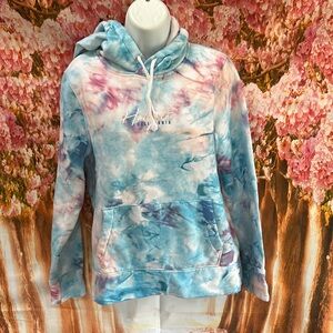 ❤️ 3/$15 Bundle Sale — Firm. Bundle 3 ❤️ Items $8–$10 only & Save! No limit.